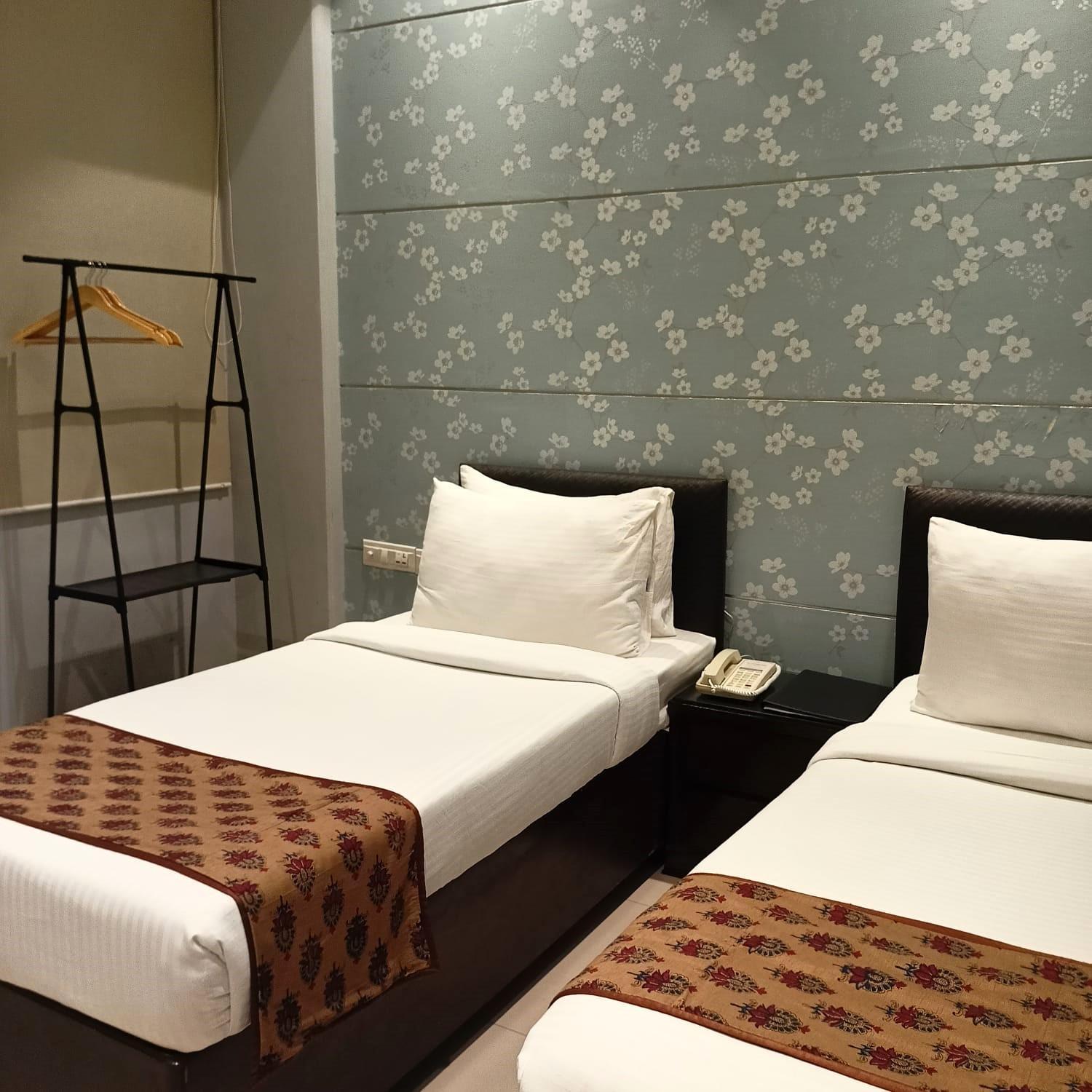 Cosy Grand, Chanakyapuri By The Cosy Hotels Nueva Delhi Exterior foto