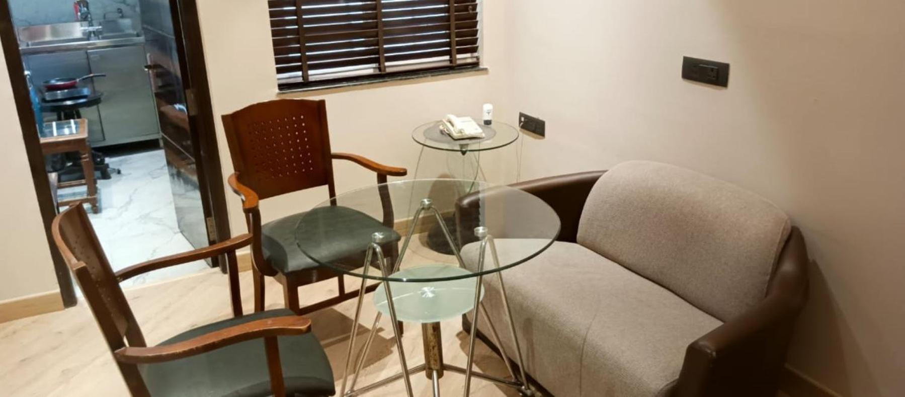 Cosy Grand, Chanakyapuri By The Cosy Hotels Nueva Delhi Exterior foto